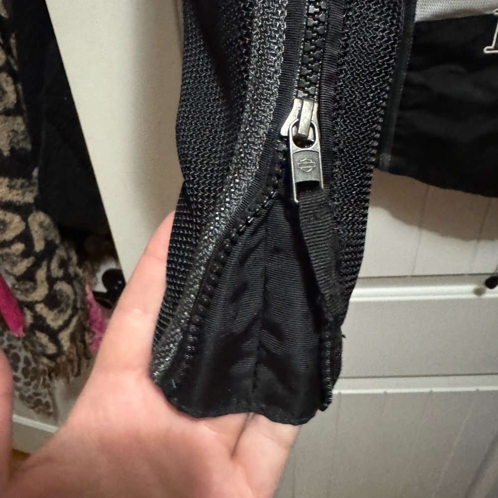 Harley-Davidson Black Jacket with Logo - Picture 14 of 15